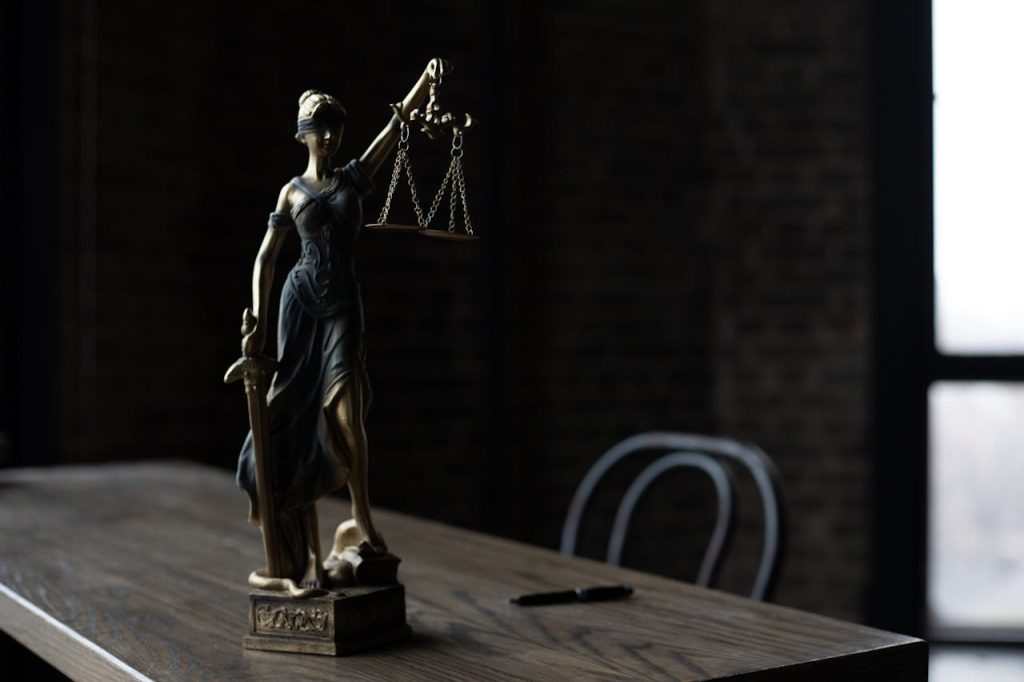 Comment choisir le bon avocat pour son affaire