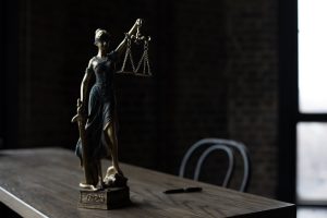 Comment choisir le bon avocat pour son affaire