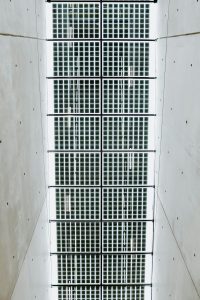Le rôle des plastiques techniques dans la ventilation industrielle