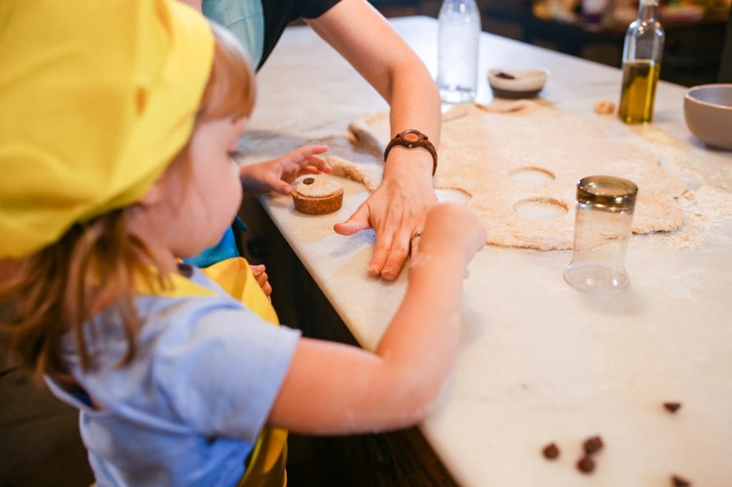 Les erreurs courantes à éviter dans l'alimentation des tout-petits