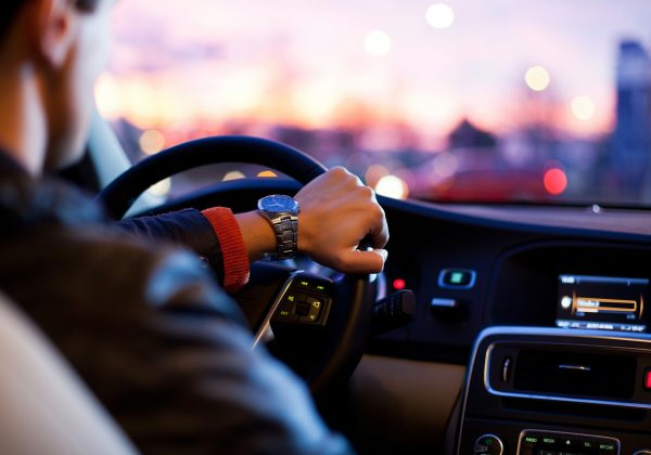 Comment financer son permis de conduire : aides et solutions