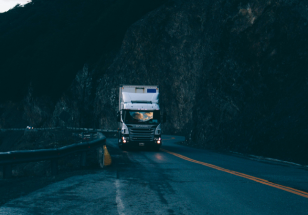Les obligations légales dans le transport routier en France - PFA